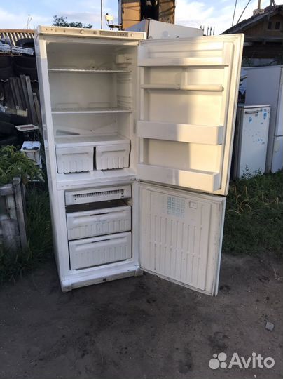 Холодильник Stinol