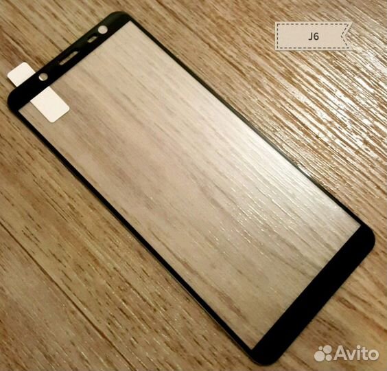 Защитное стекло на samsung J6 чёрное