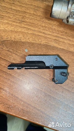 Кронштейн зенитка для фонаря пистолет ярыгина