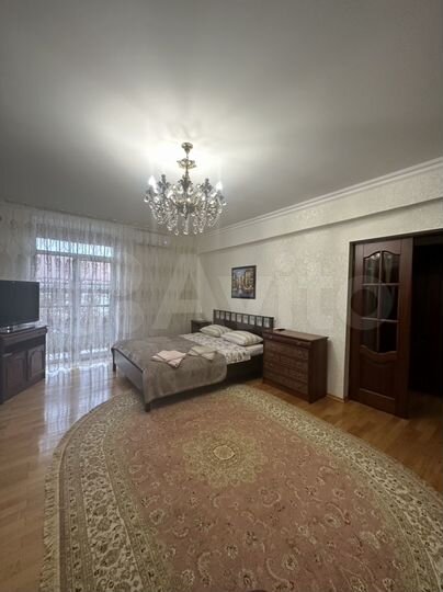 1-к. квартира, 43 м², 4/4 эт.