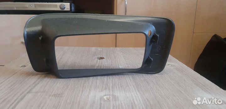 Рамка на противотуманку ваз 2114, 2115 правая,1шт