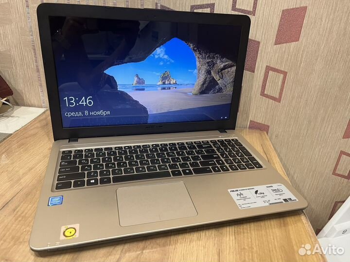 Ноутбук asus x540s