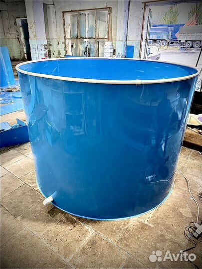 Изготовление емкостей из пластика