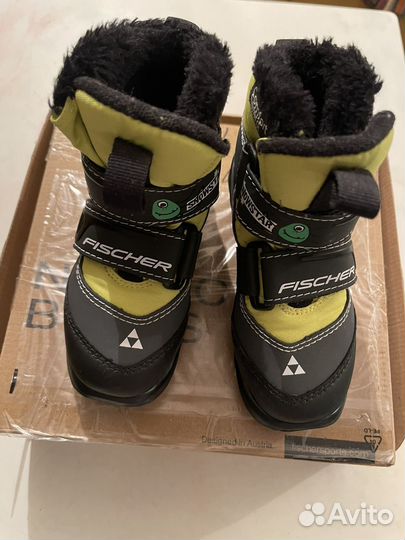 Лыжные ботинки fischer детские 27р