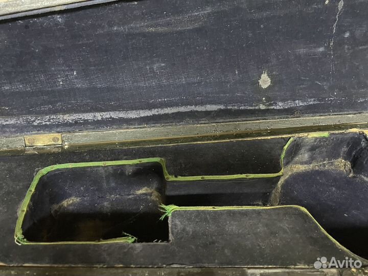 Футляр, кофр для скрипки. Состояние на фото