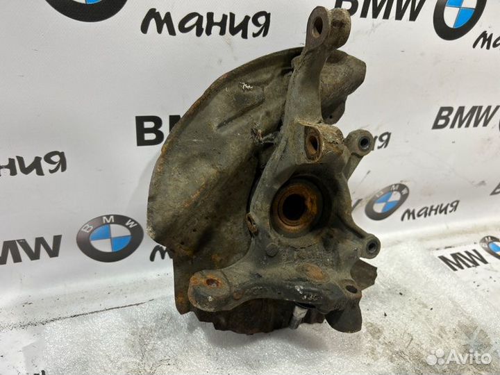 Поворотный кулак правый Bmw X5 E53 рест M57D30