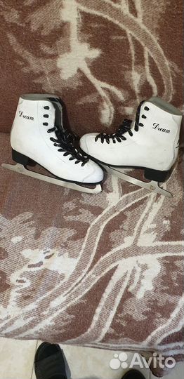 Коньки фигурные
