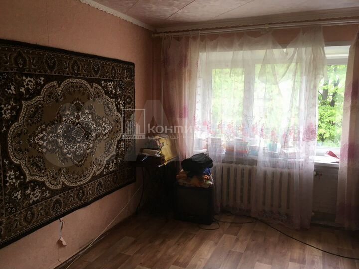 Комната 29 м² в 5-к., 3/4 эт.