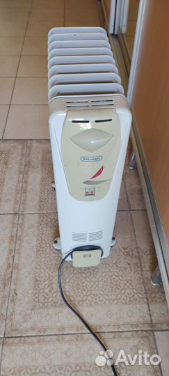 Обогреватель масляный 2000W DeLonghi Италия
