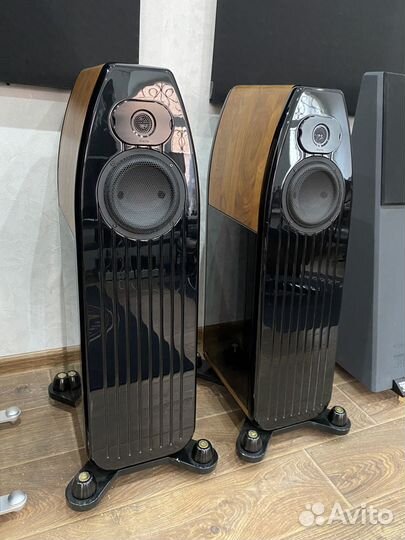 Напольная акустика Kharma Exquisite Mini Signature