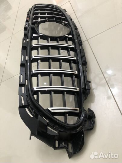 Решетка радиатора Mercedes E-Class W213/W238