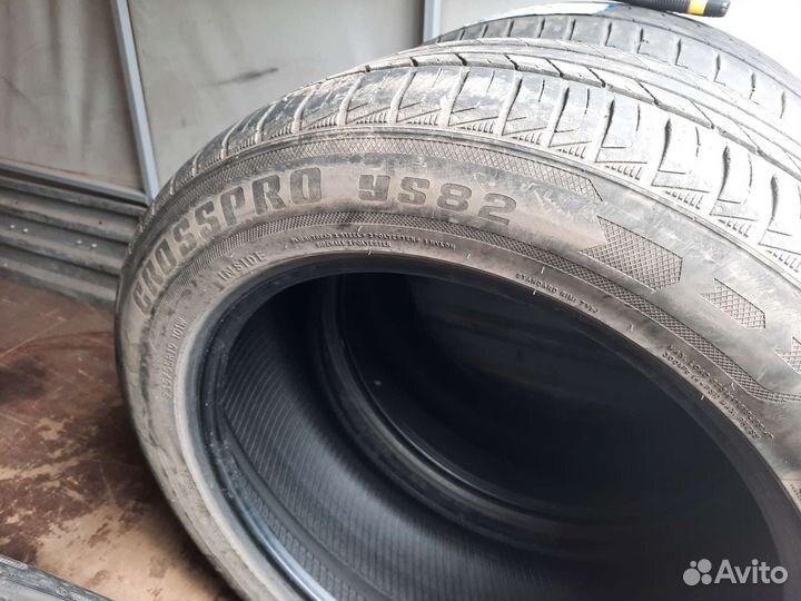 Jinyu YS82 235/55 R19
