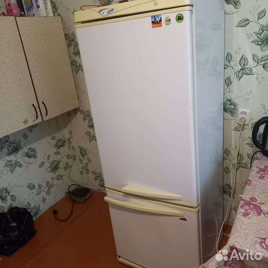 Холодильник бу