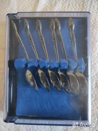 Набор 6 шт,новых чайных ложек в коробочке.Мельхиор
