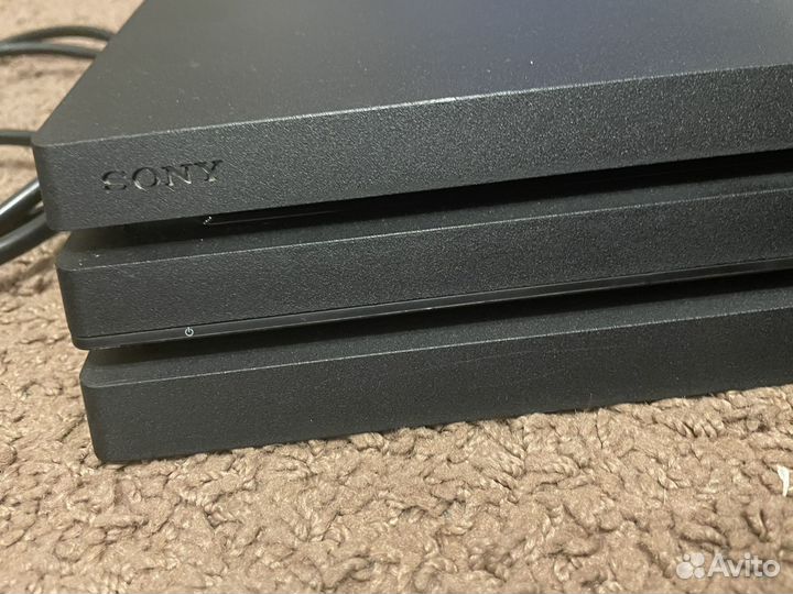 Sony PS4 pro 1tb