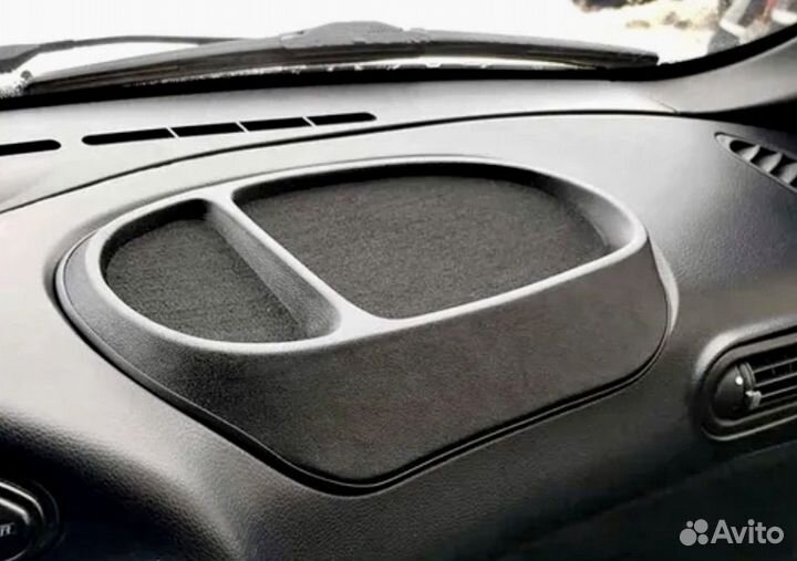 Полка на панель приборов 2123 и Chevrolet niva