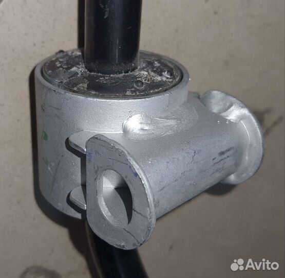 Стабилизатор w212, стабилизатор ешка, стаб 211