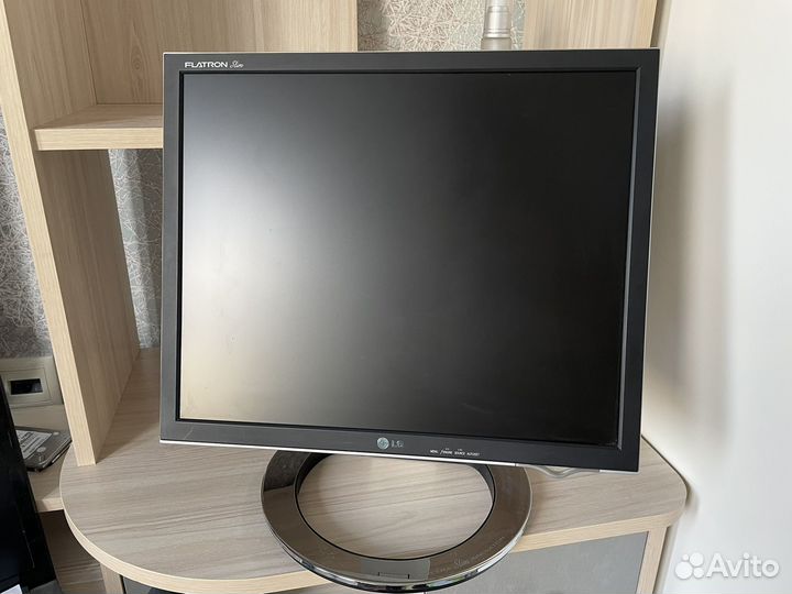 Монитор для компьютера lg