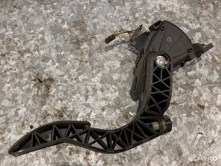 Педаль газа ауди а4 б6