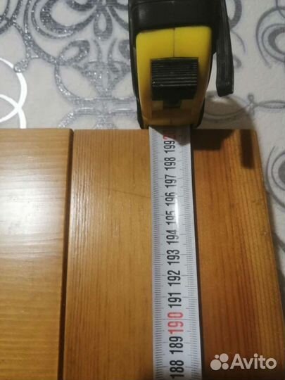 Дверь дерево с ручкой, петлями, коробкой