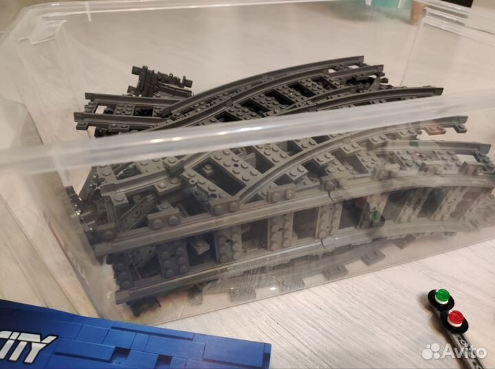 Поезд lego city 60197 (оригинал) + доп. рельсы