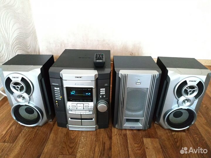 Продам музыкальный центр sony