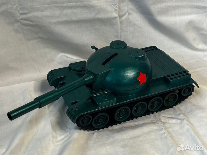 Игрушка танк СССР