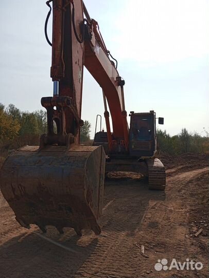 Гусеничный экскаватор Hitachi ZX330LC-5G, 2013