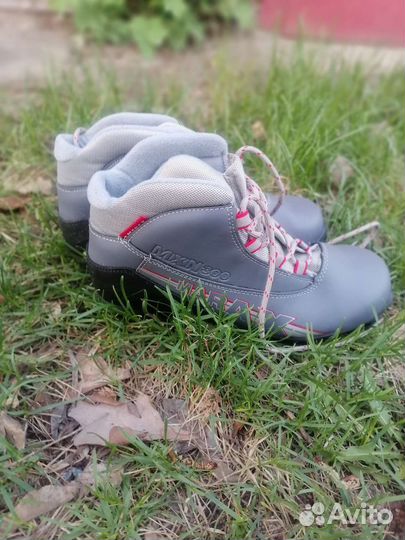 Лыжные ботинки marax