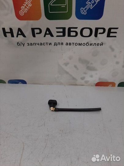 Форсунка омывателя крышки багажника Toyota Land