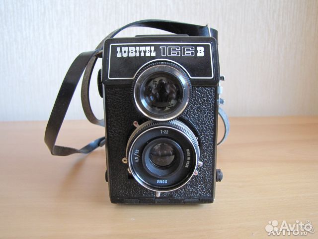 Фотоаппарат (цветной) lomo lubitel 166B