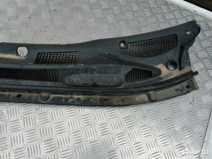 Решетка под лобовое стекло, жабо передняя Lifan