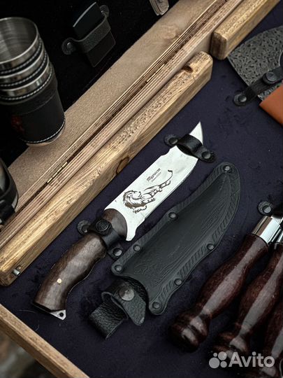 Набор коллекционных ножей от производителя