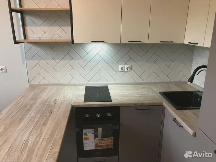 Кухонный гарнитур в наличии