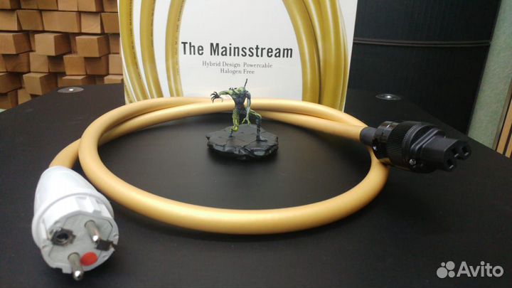 Кабель питания Van den Hul The mainsstream hybrid