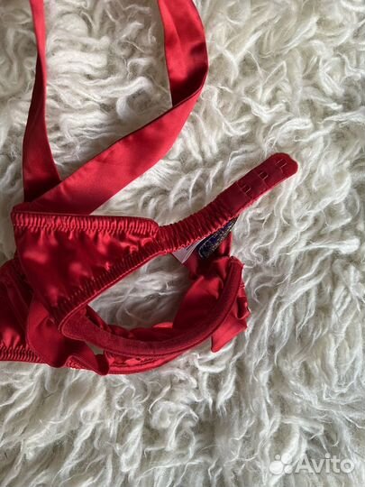 Бюстгалтер без чашек размер S