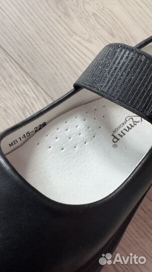 Туфли для девочки 31р