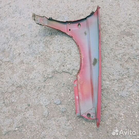 Крыло переднее левое nissan sunny b12