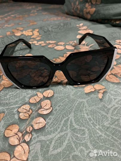 Солнцезащитные очки женские новые Santarelli