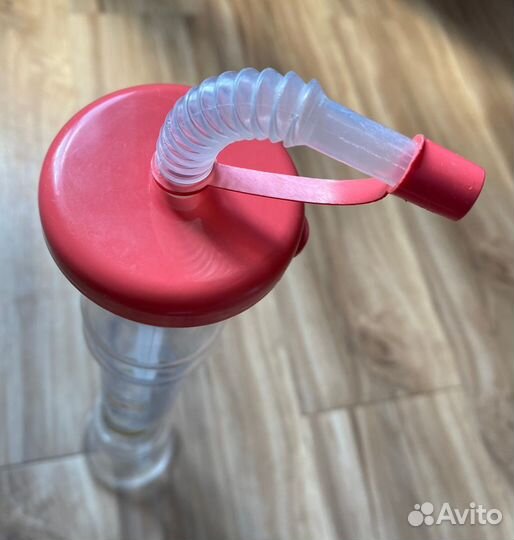 Необычная бутылка для воды из PortAventura