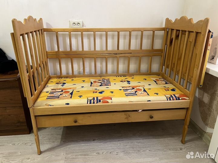 Детская деревянная кровать 120х60