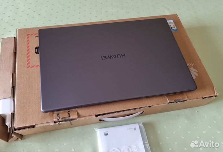 Huawei MateBook D15 ryzen 5