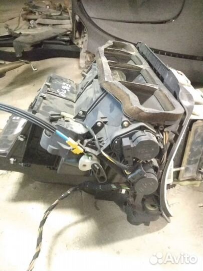 Корпус печки бмв е39 е60