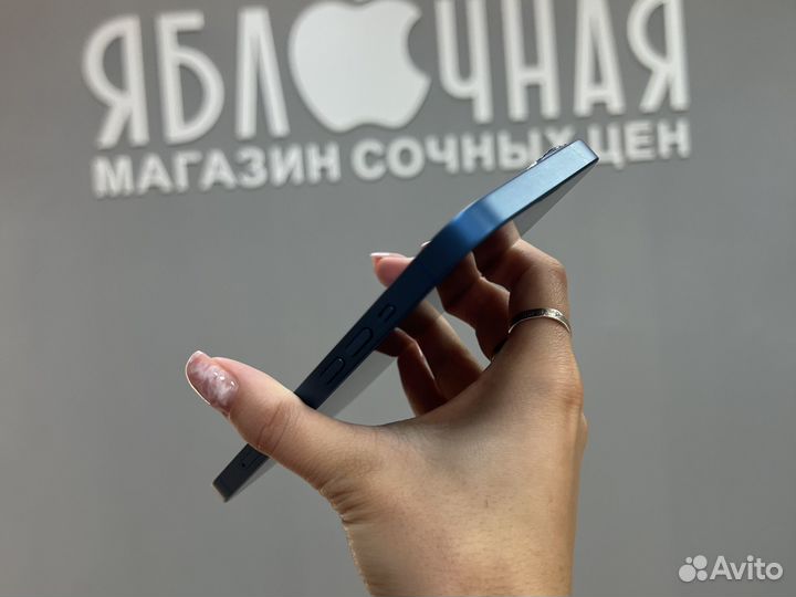 iPhone 13, 256 ГБ