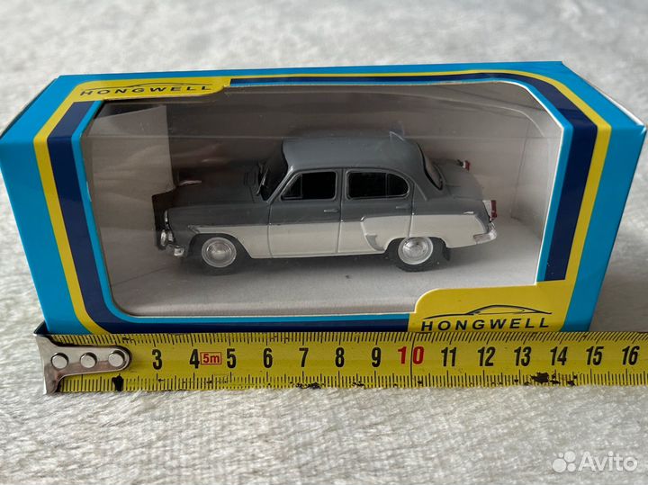 Модель автомобиля Москвич коллекционная