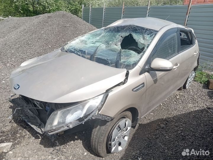 Kia Rio 3 хечбек