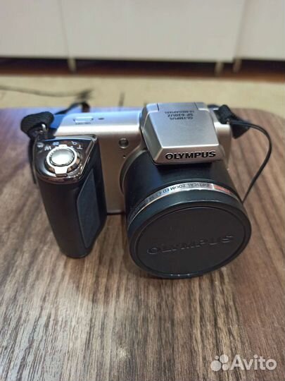 Компактный фотоаппарат olympus