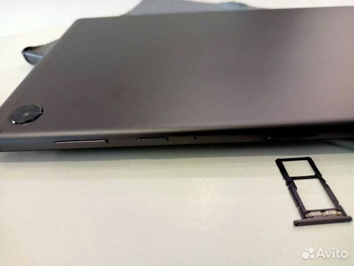 Планшет 4G Lenovo Tab M10 Android 10 4/32Gb