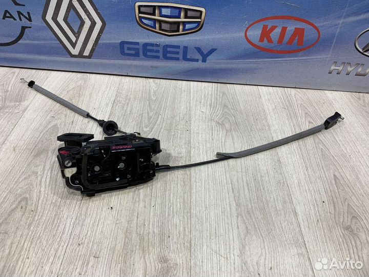 Замок зад двери Volkswagen polo 5 Лев