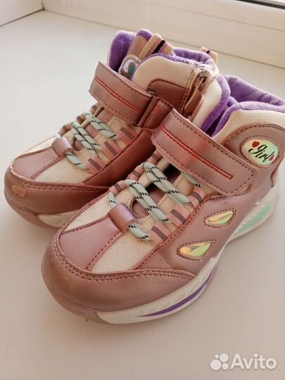 Ботинки демисезонные для девочки 28 размер